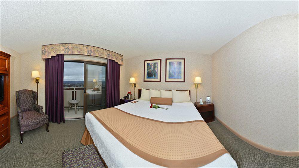 Holiday Inn Wilkes Barre - East Mountain By Ihg Buitenkant foto