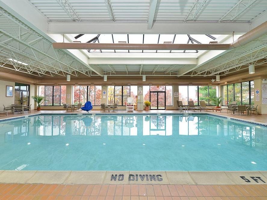 Holiday Inn Wilkes Barre - East Mountain By Ihg Buitenkant foto